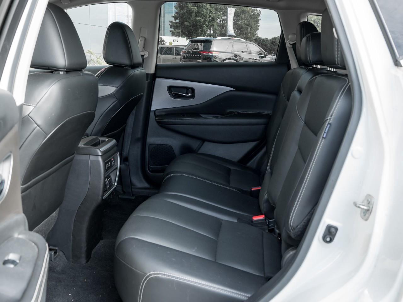 2021 Nissan Murano Midnight Edition Photo