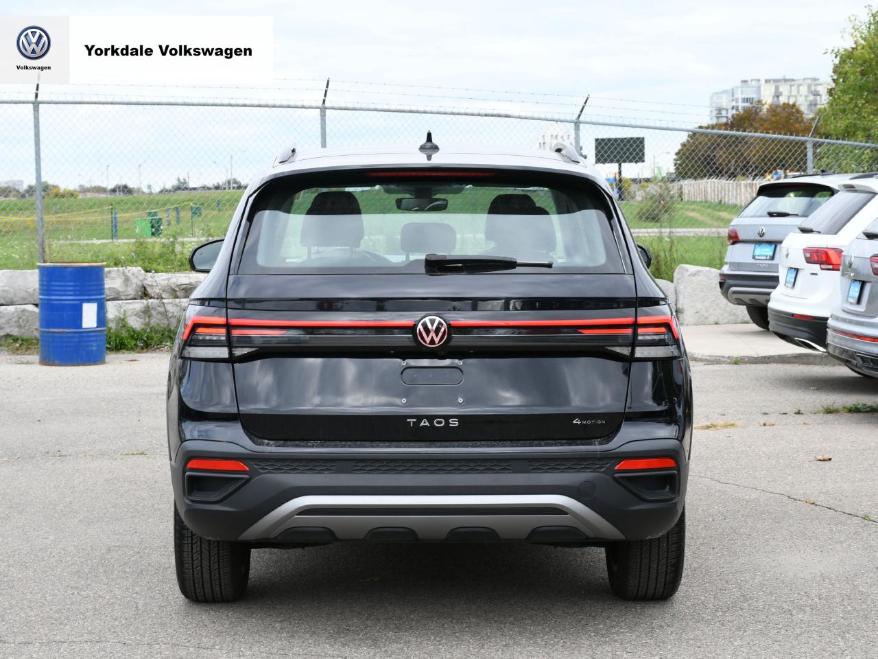 2025 Volkswagen Taos  Photo