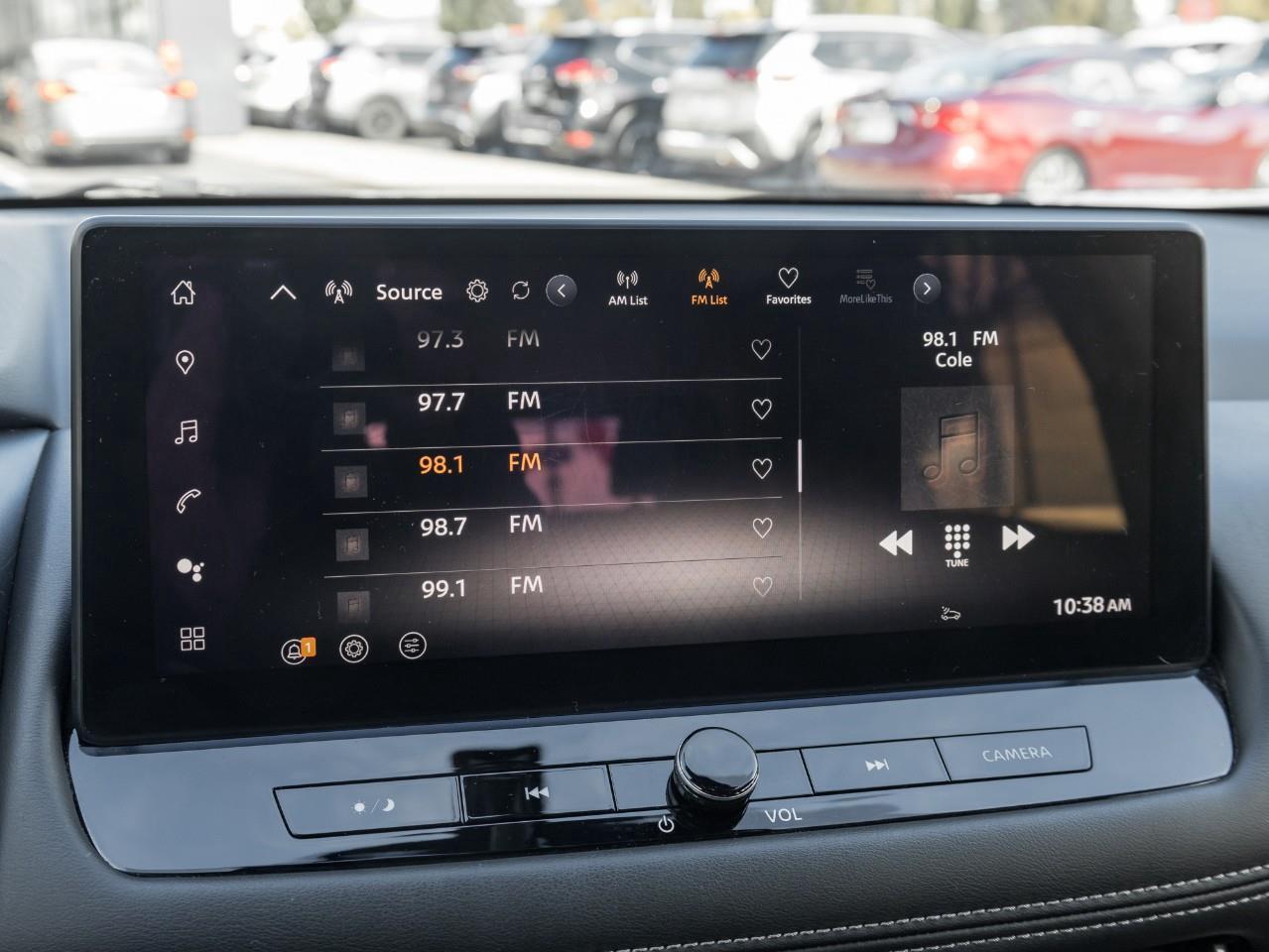 2025 Nissan Rogue SL Photo