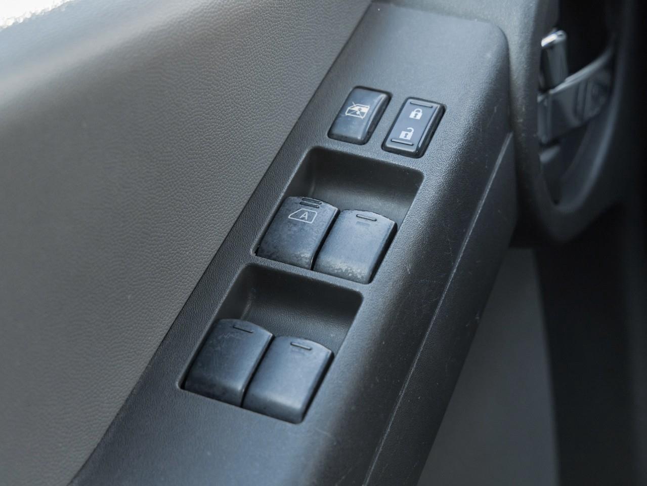 2014 Nissan Xterra S Photo