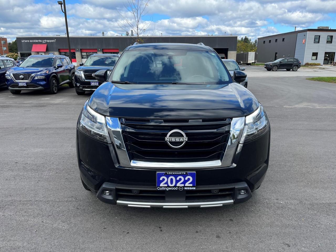 2022 Nissan Pathfinder SL PREMIUM 4WD Photo