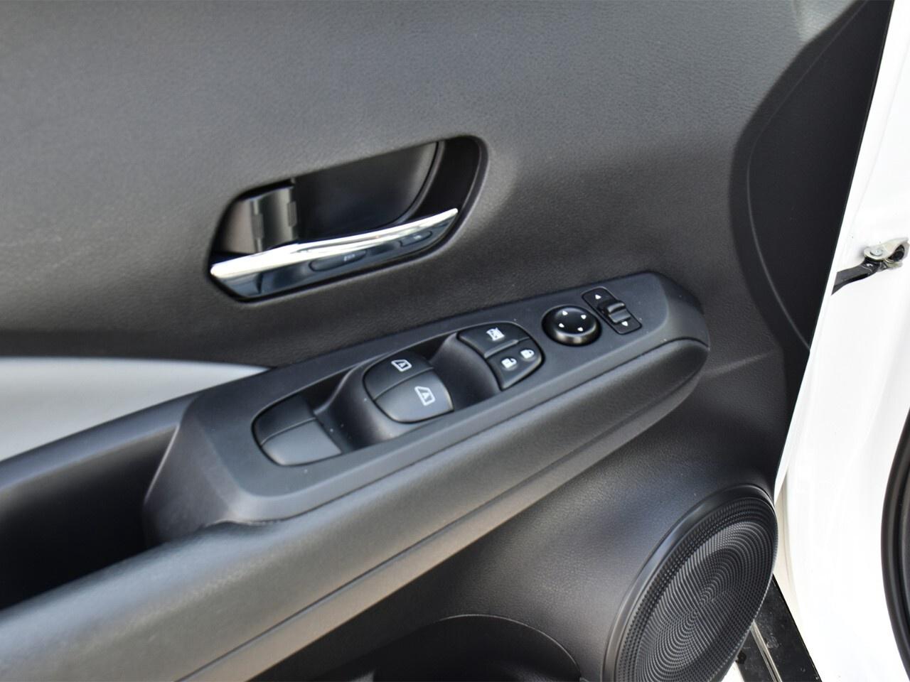 2021 Nissan Kicks SR PREMIUM, BOSE AUDIO, 360 MONITOR Photo