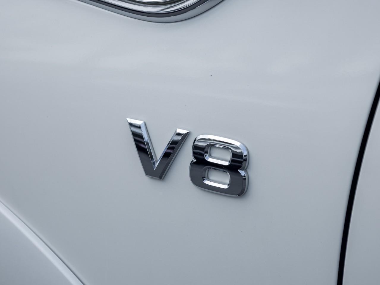 2020 Nissan Armada Platinum Photo