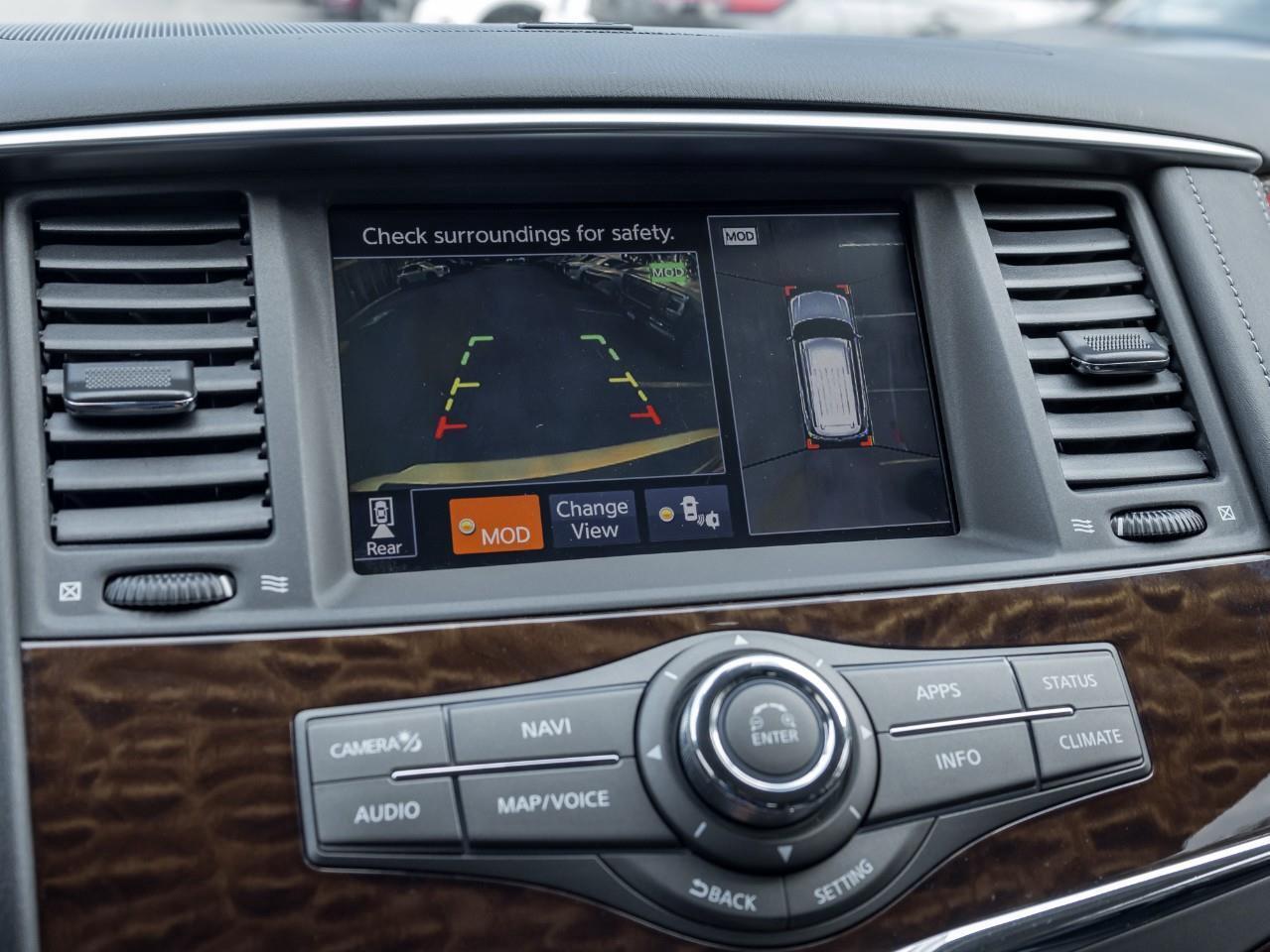 2020 Nissan Armada Platinum Photo