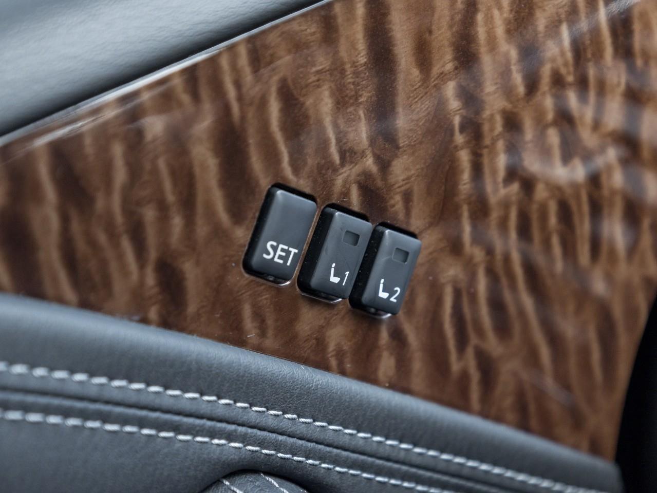 2020 Nissan Armada Platinum Photo