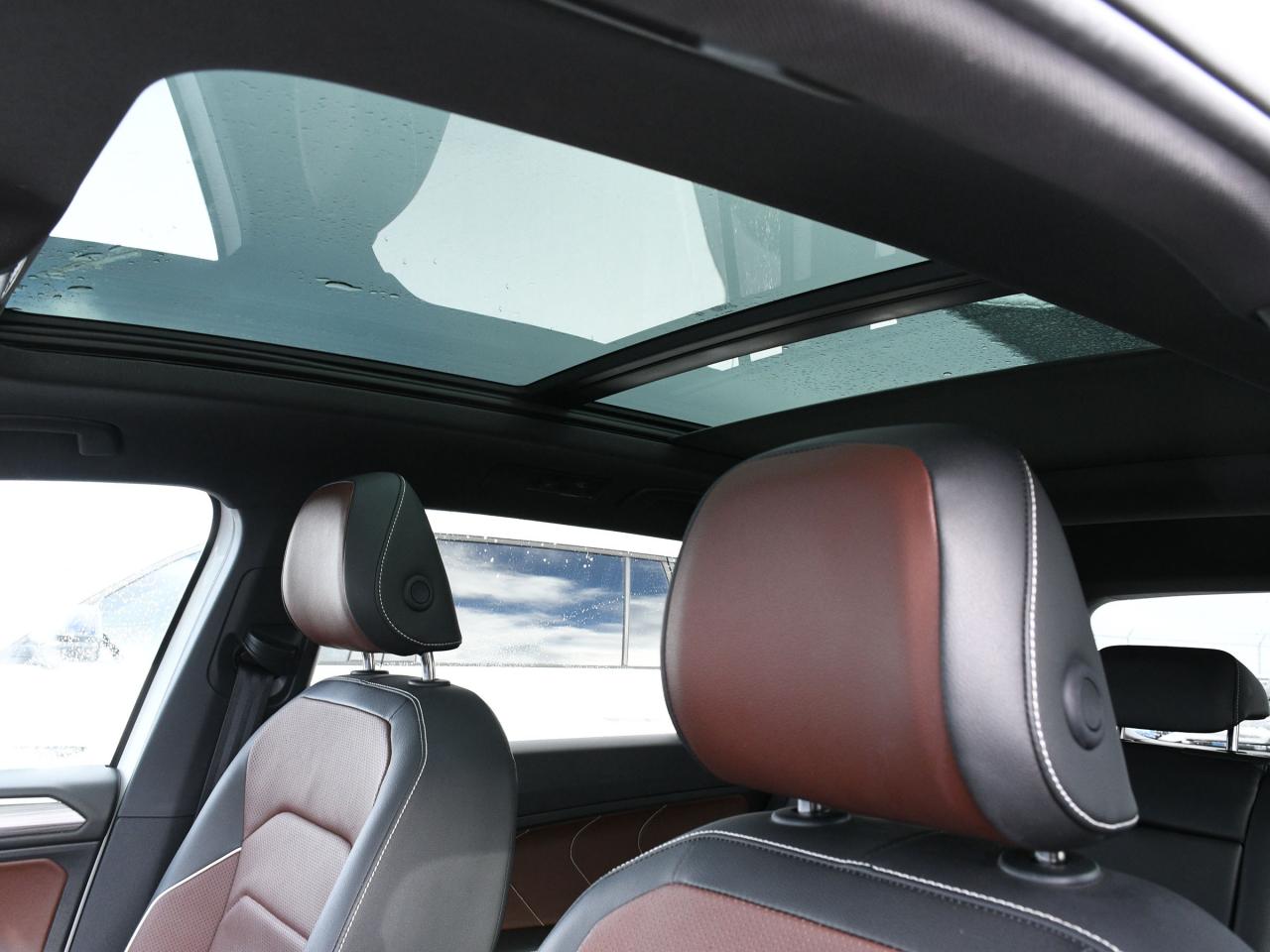 2024 Volkswagen Tiguan 4Motion Photo