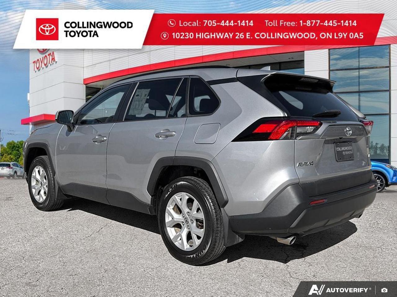 2021 Toyota RAV4 *ONE OWNER* LE* BUILT IN CANADA* Photo