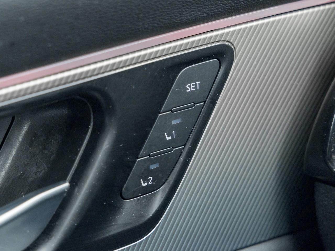 2025 Nissan Murano SL Photo