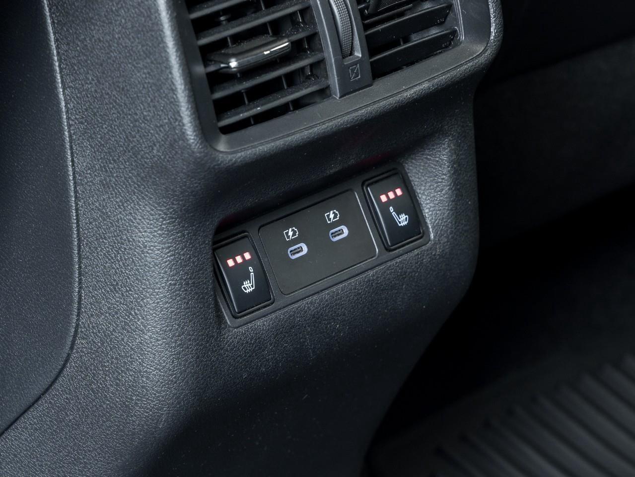 2025 Nissan Murano SL Photo