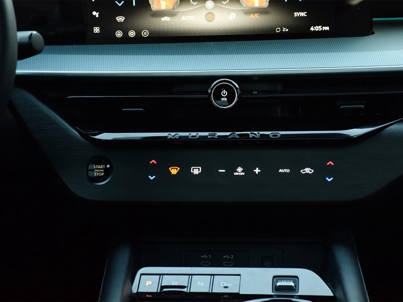 2025 Nissan Murano AWD SL, LOW KMS, LEATHER INTERIOR, APPLE CARPLAY Photo