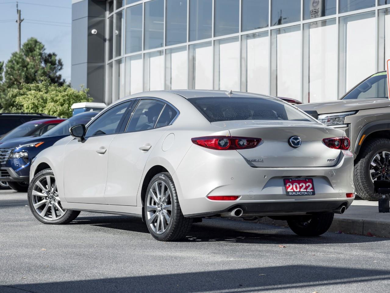 2022 Mazda MAZDA3 GT Photo