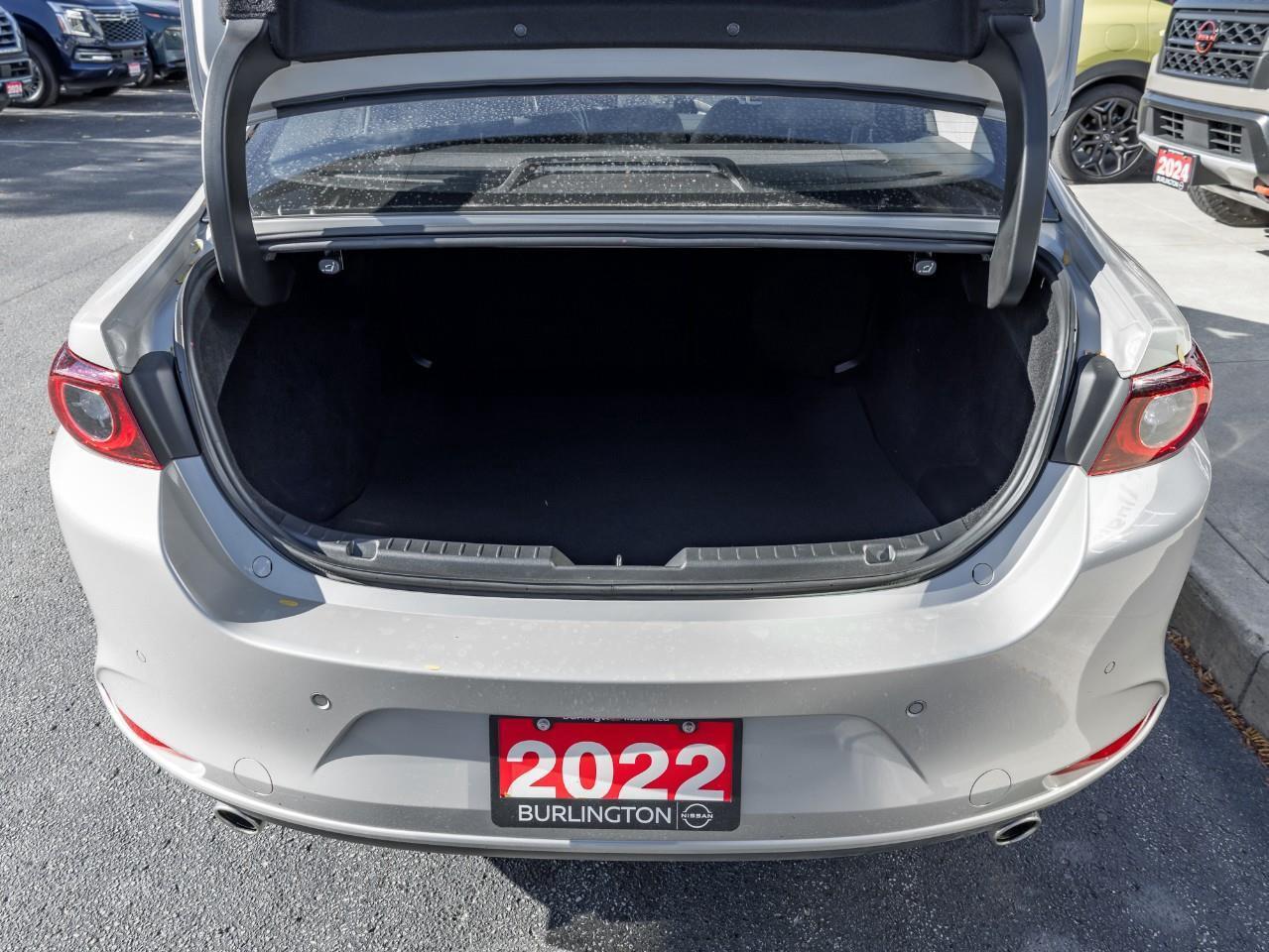 2022 Mazda MAZDA3 GT Photo