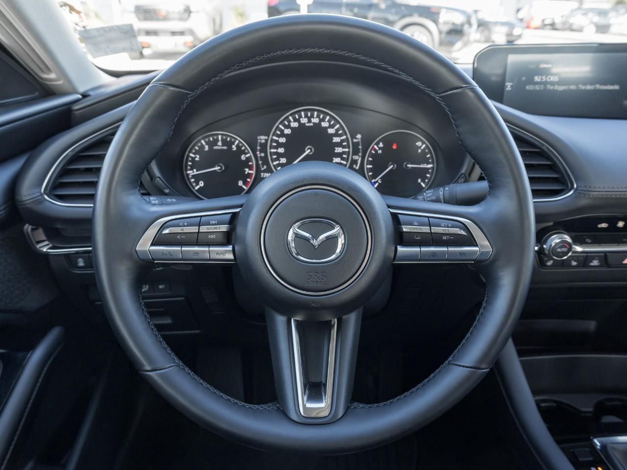 2022 Mazda MAZDA3 GT Photo