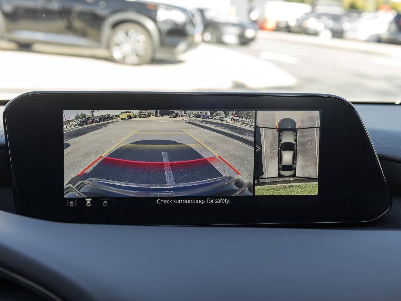 2022 Mazda MAZDA3 GT Photo