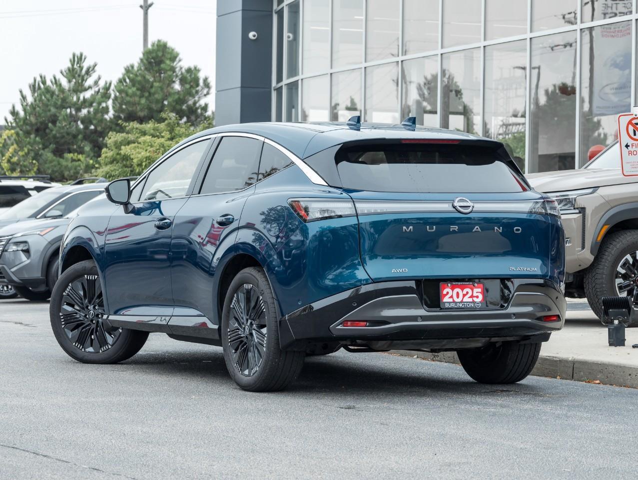 2025 Nissan Murano Platinum Photo