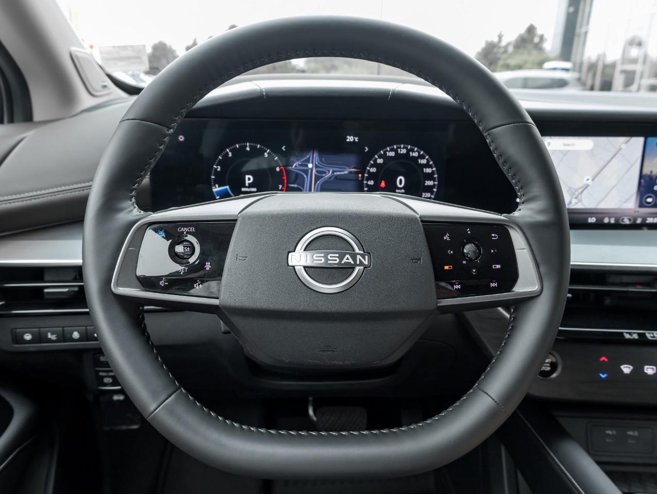 2025 Nissan Murano Platinum Photo