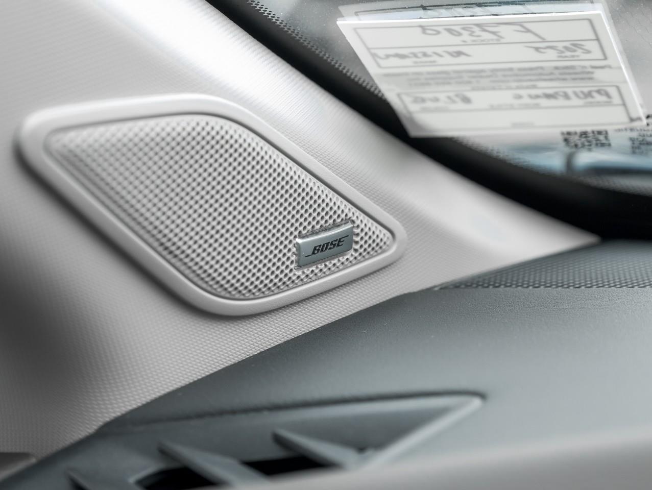 2025 Nissan Murano Platinum Photo