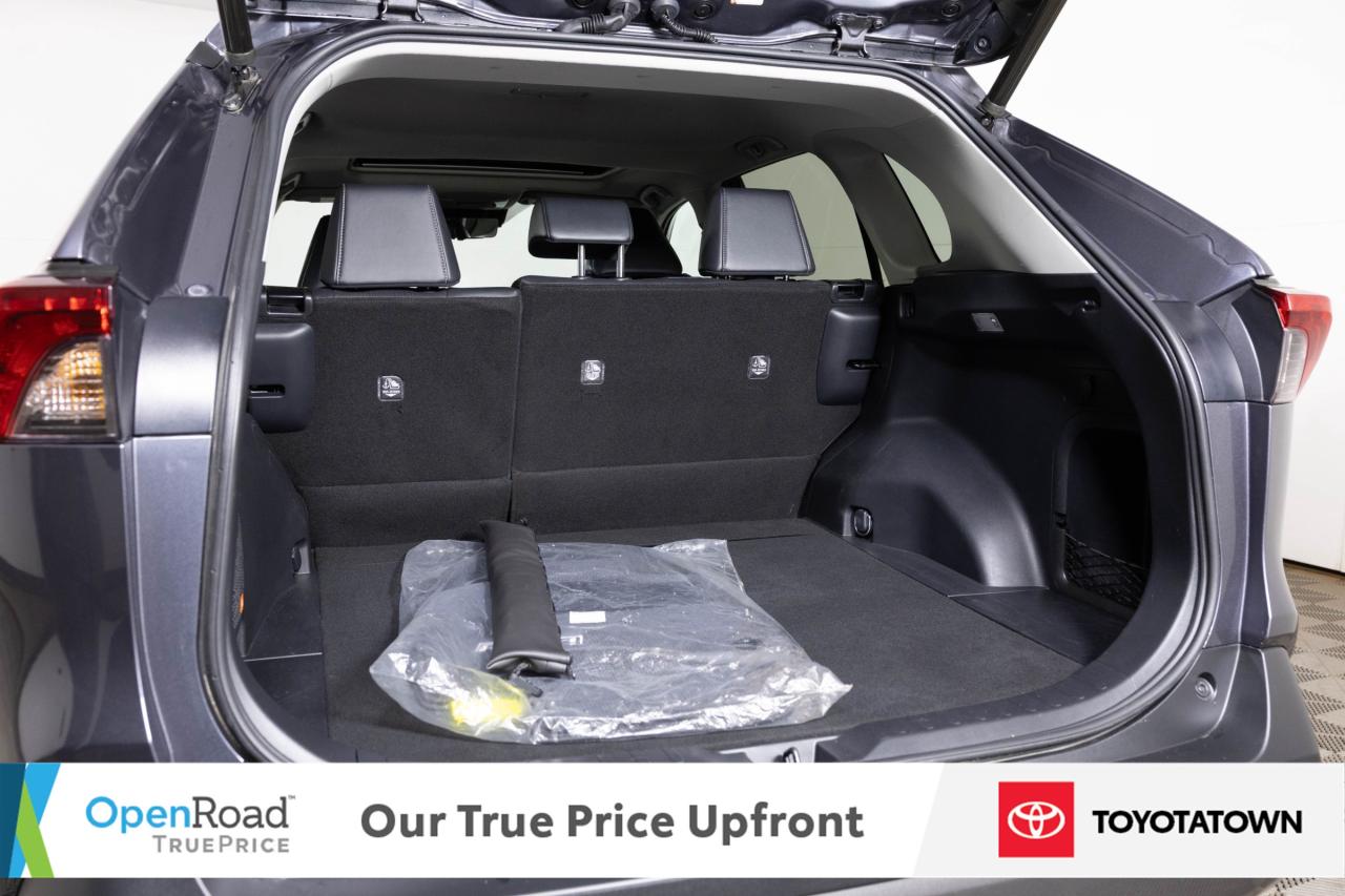 2020 Toyota RAV4 Hybrid LIMITED! LOW MILEAGE! ELIGIBLE FOR OPEN ROAD LEASI Photo