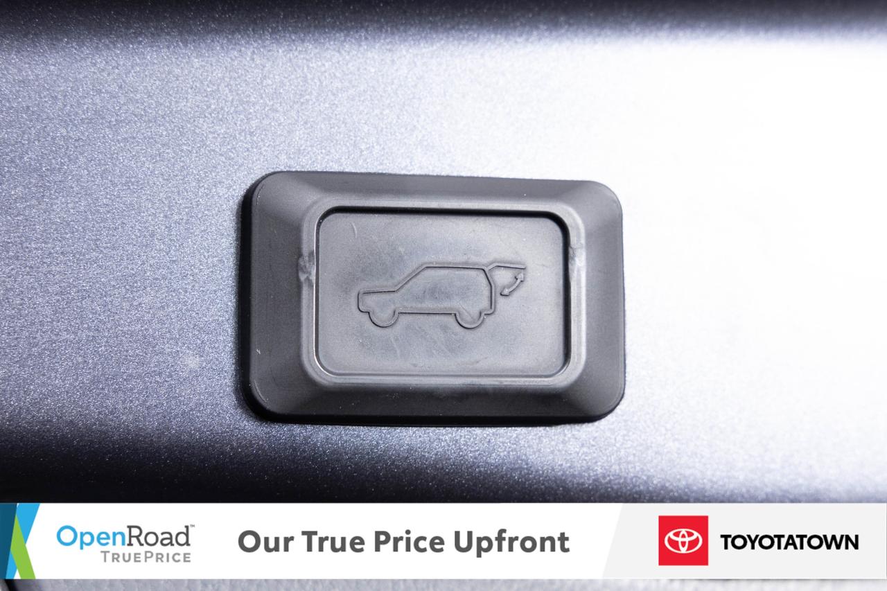 2020 Toyota RAV4 Hybrid LIMITED! LOW MILEAGE! ELIGIBLE FOR OPEN ROAD LEASI Photo