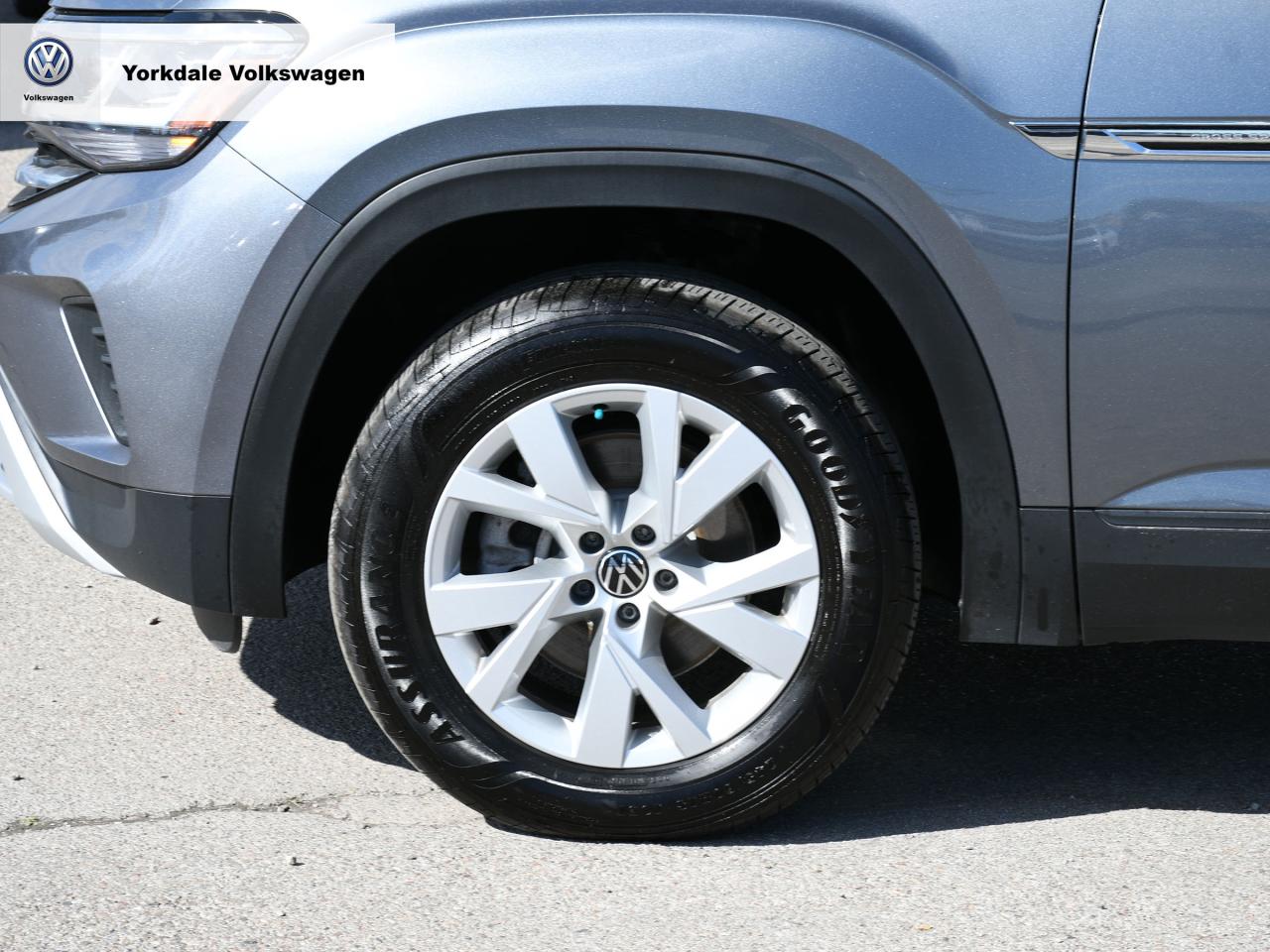 2022 Volkswagen Atlas Cross Sport  Photo