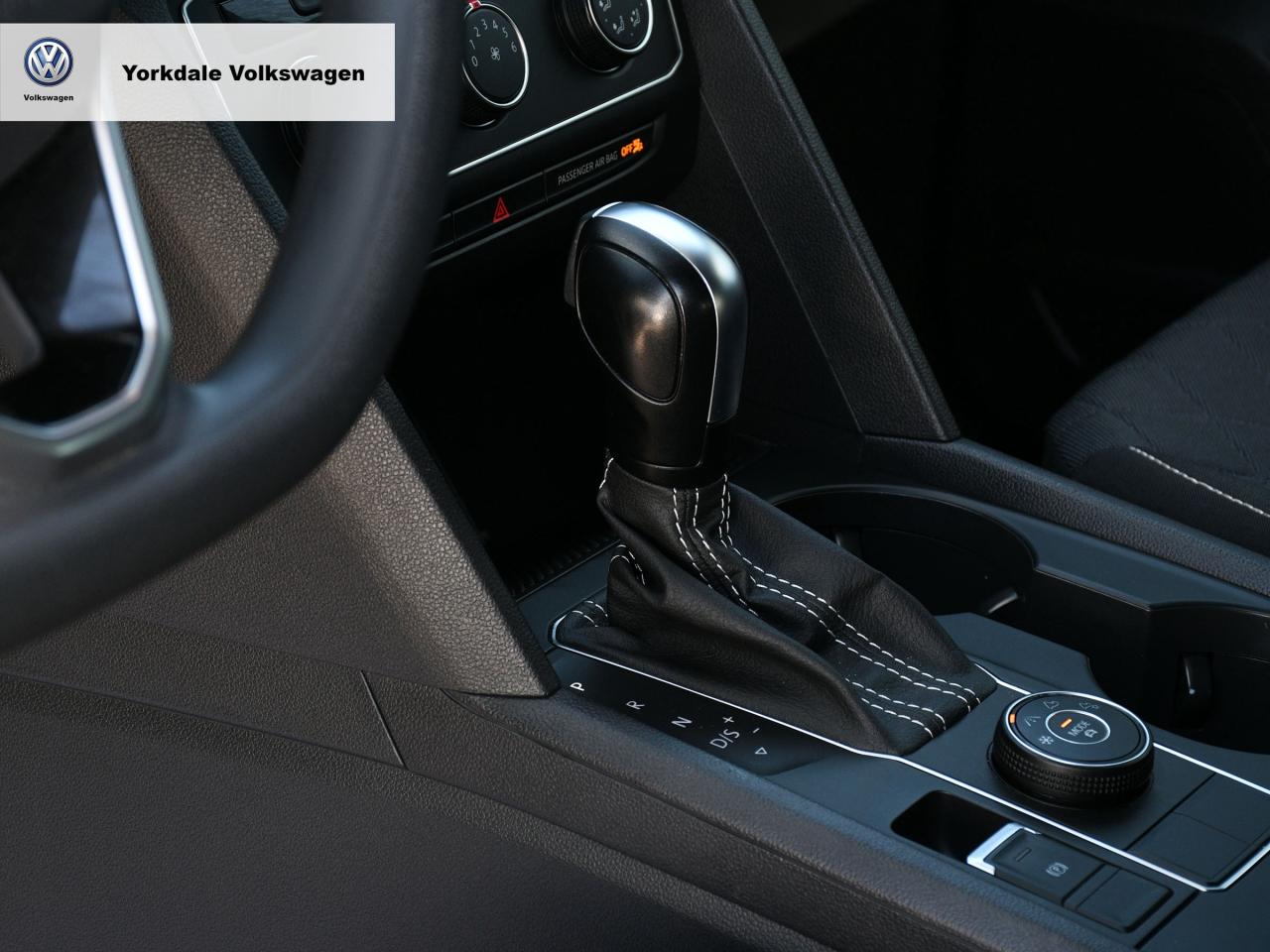 2022 Volkswagen Atlas Cross Sport  Photo