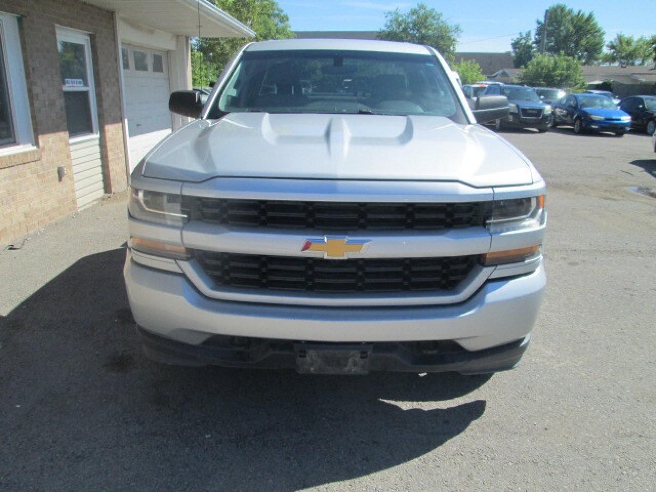 2017 Chevrolet Silverado 1500 2WD Double Cab 143.5  Custom, Bed Liner, Tonneau C Photo
