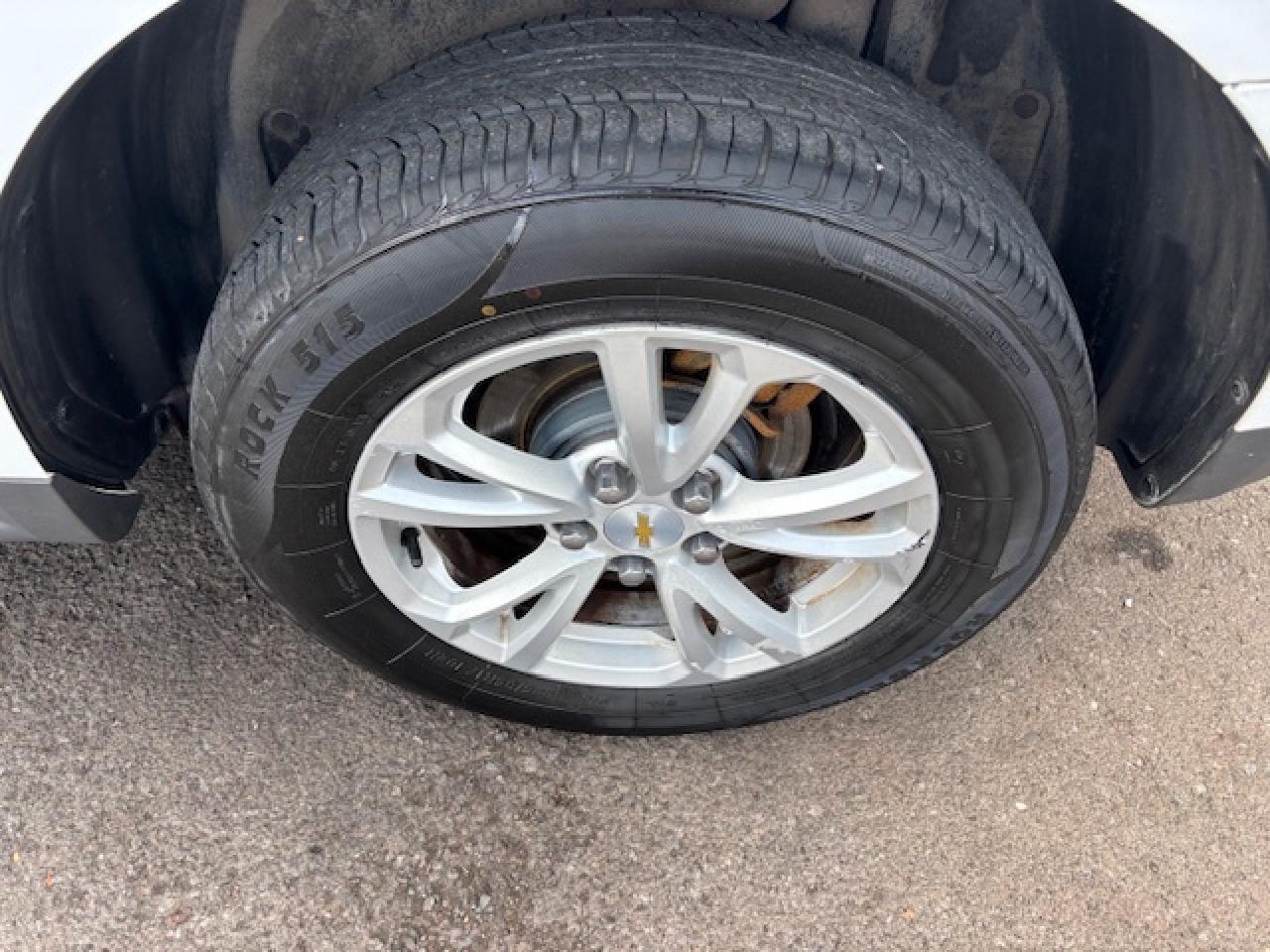 2017 Chevrolet Equinox AWD LS, COLD A/C, ALLOYS, GOOD SERVICE HISTORY!! Photo