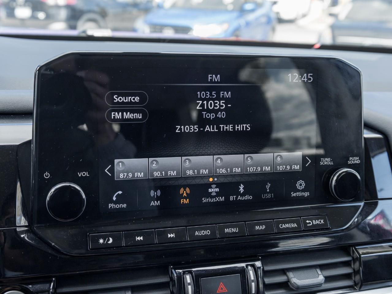 2024 Nissan Pathfinder Platinum Photo