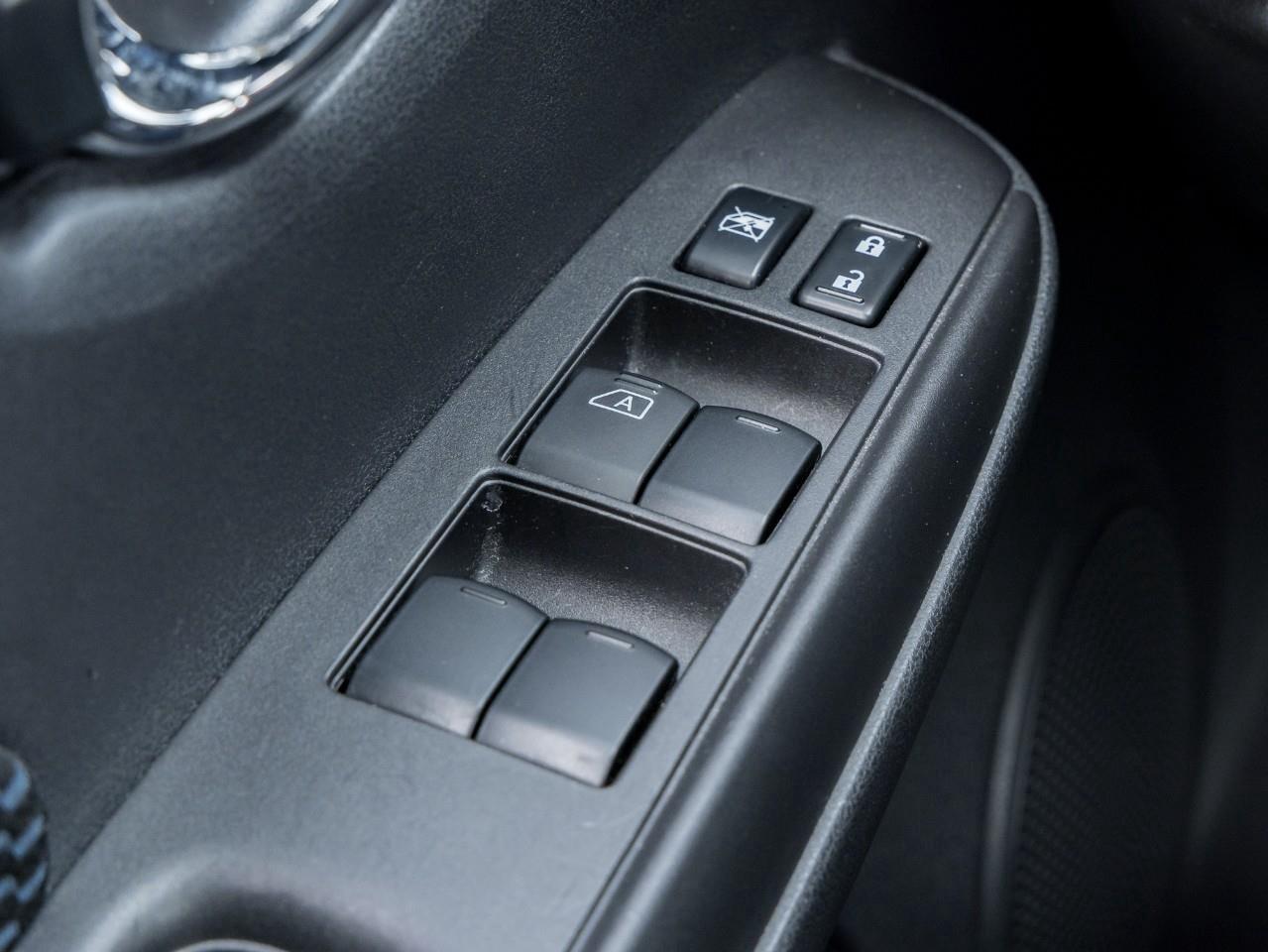 2018 Nissan Versa Note 1.6 SV Photo