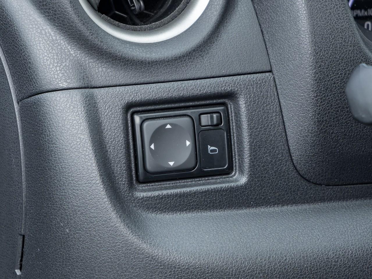 2018 Nissan Versa Note 1.6 SV Photo