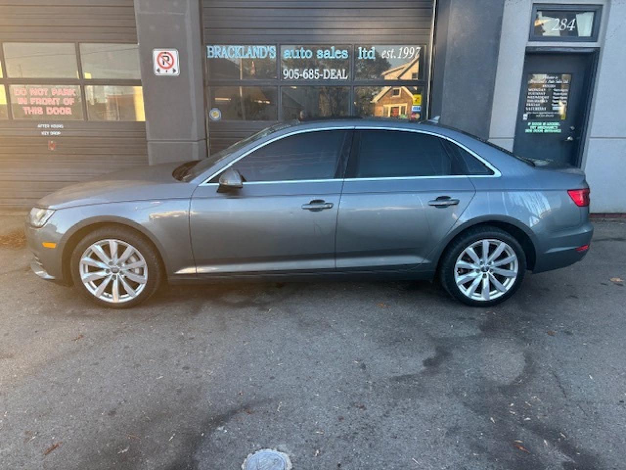 2017 Audi A4 Komfort quattro, STRONG SERVICE HISTORY, SHARP!! Photo