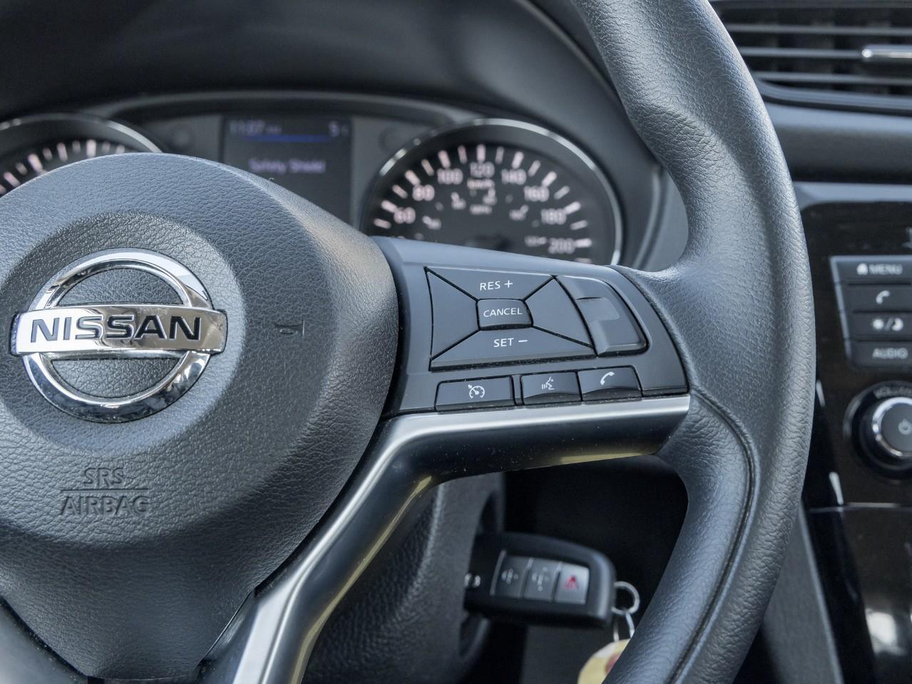 2018 Nissan Rogue S Photo