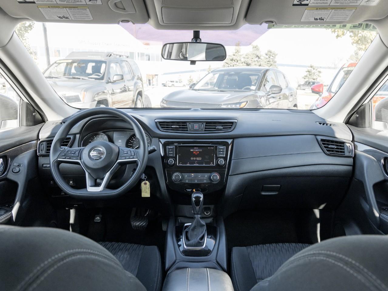 2018 Nissan Rogue S Photo