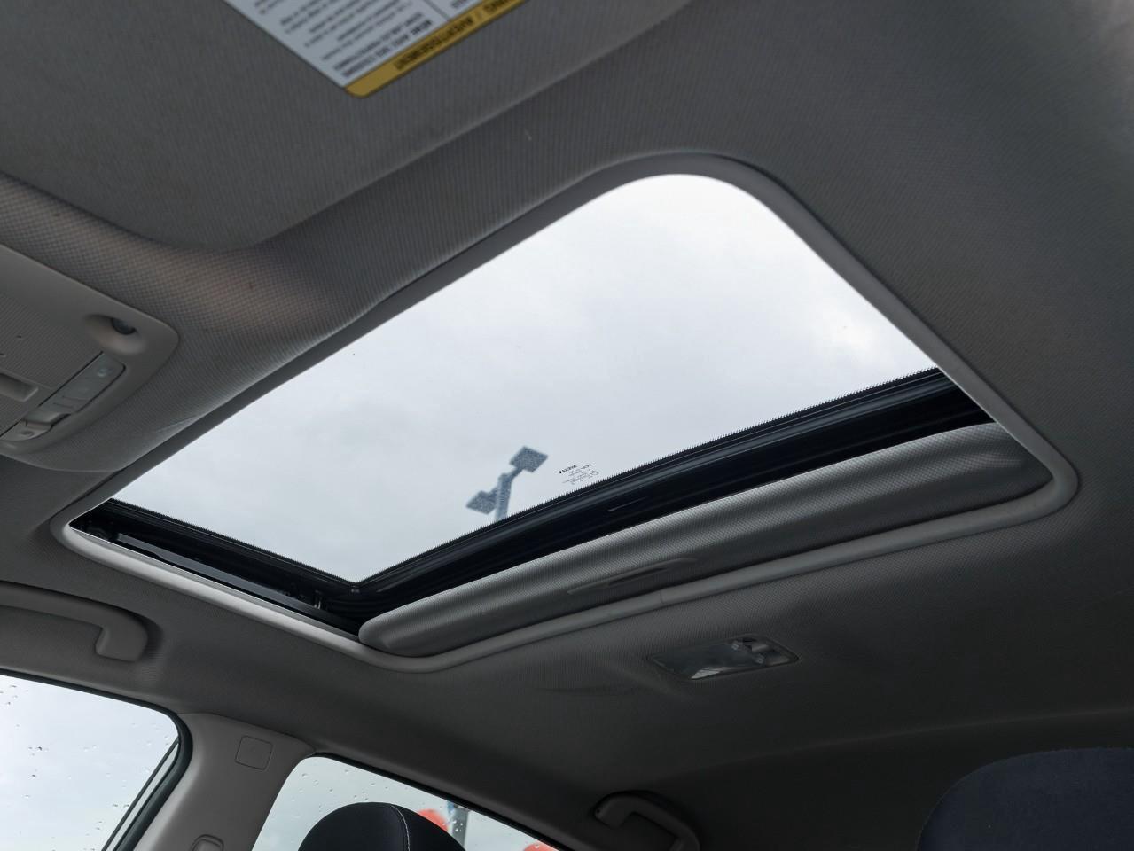 2018 Nissan Sentra 1.8 SV Photo