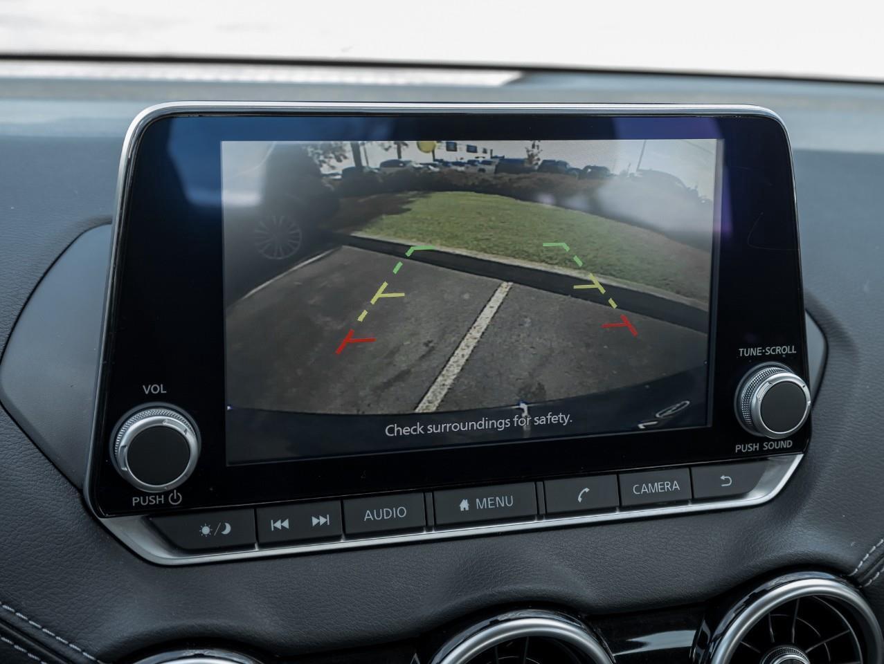 2022 Nissan Sentra SV Photo