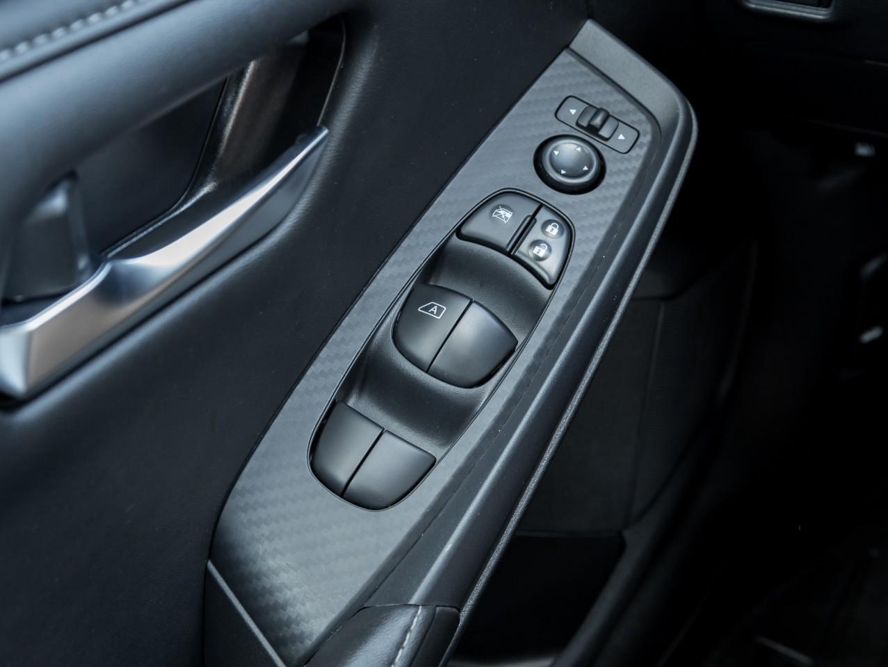 2022 Nissan Sentra SV Photo