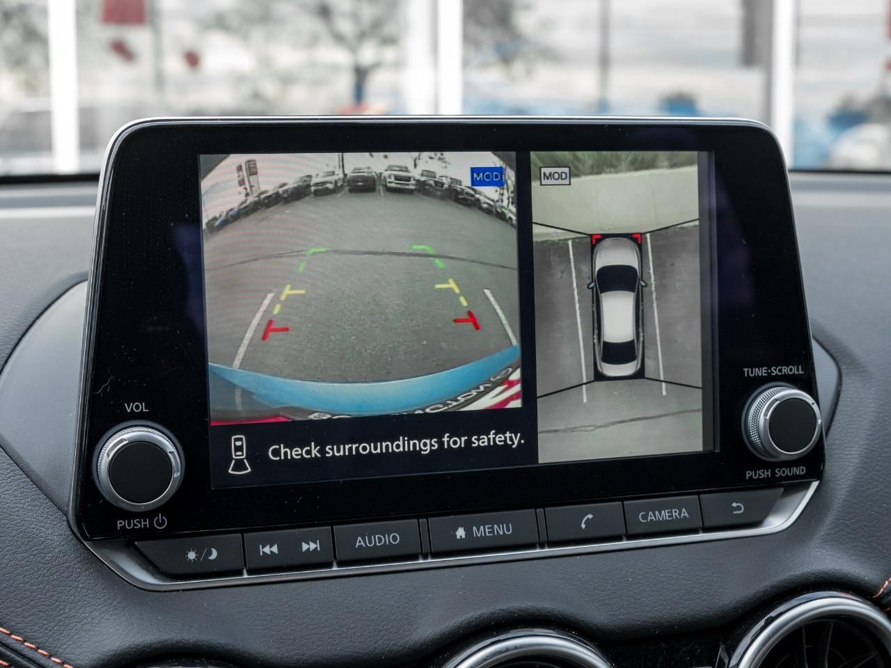 2023 Nissan Sentra SR Photo