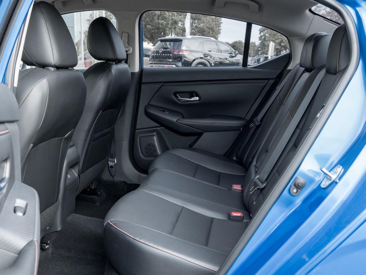 2023 Nissan Sentra SR Photo