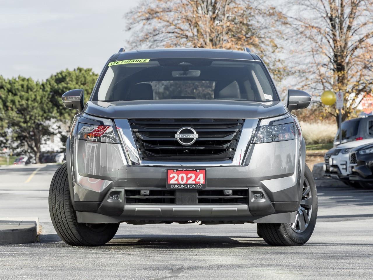 2024 Nissan Pathfinder SV Photo