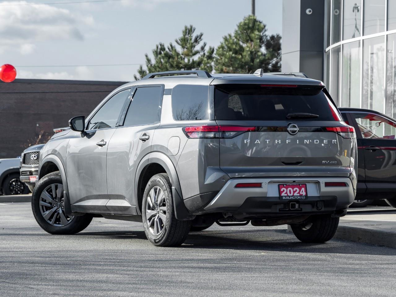 2024 Nissan Pathfinder SV Photo