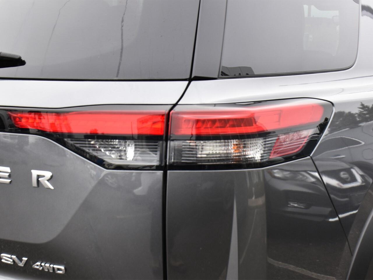 2024 Nissan Pathfinder SV, 8 PASSENGER,  POWER TAILGATE, APPLE CARPLAY Photo