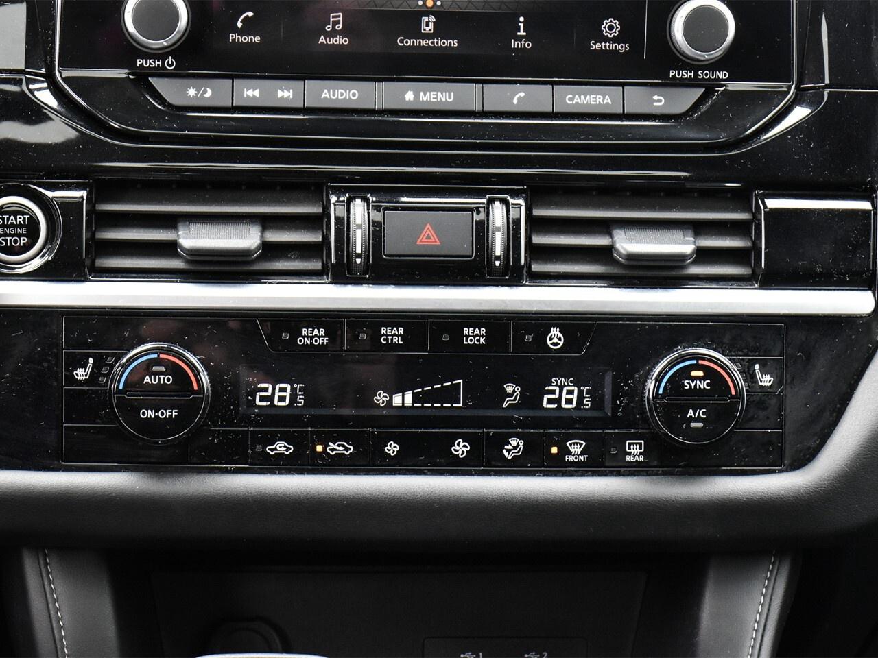 2024 Nissan Pathfinder SV, 8 PASSENGER,  POWER TAILGATE, APPLE CARPLAY Photo