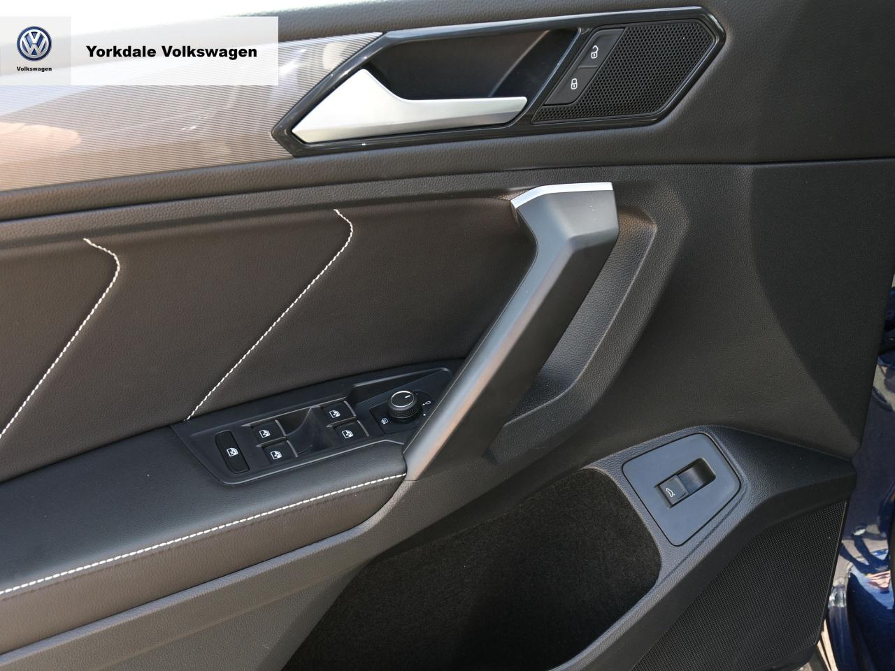 2024 Volkswagen Tiguan 4Motion "Year End Sale" Photo