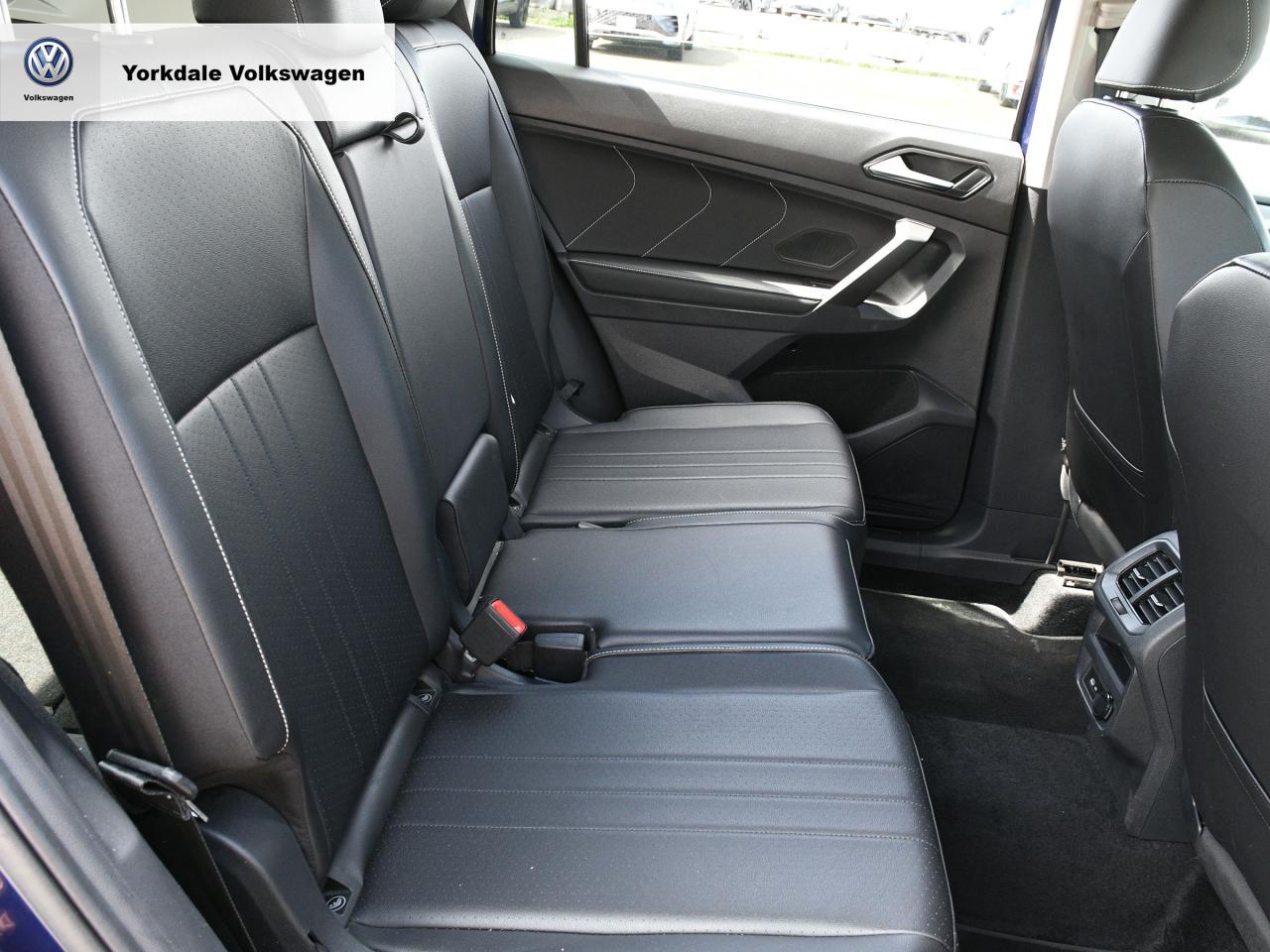 2024 Volkswagen Tiguan 4Motion "Year End Sale" Photo