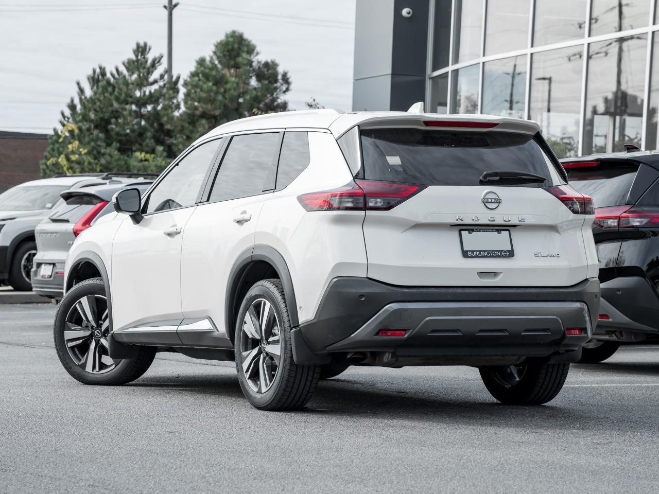 2023 Nissan Rogue SL Photo