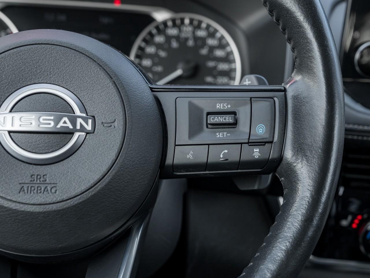 2023 Nissan Rogue SL Photo