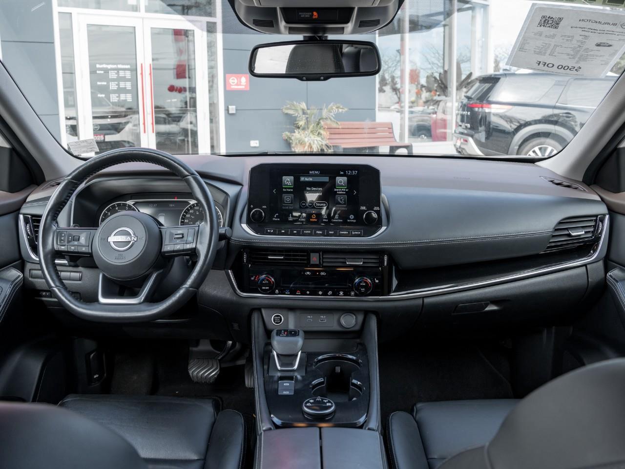 2023 Nissan Rogue SL Photo