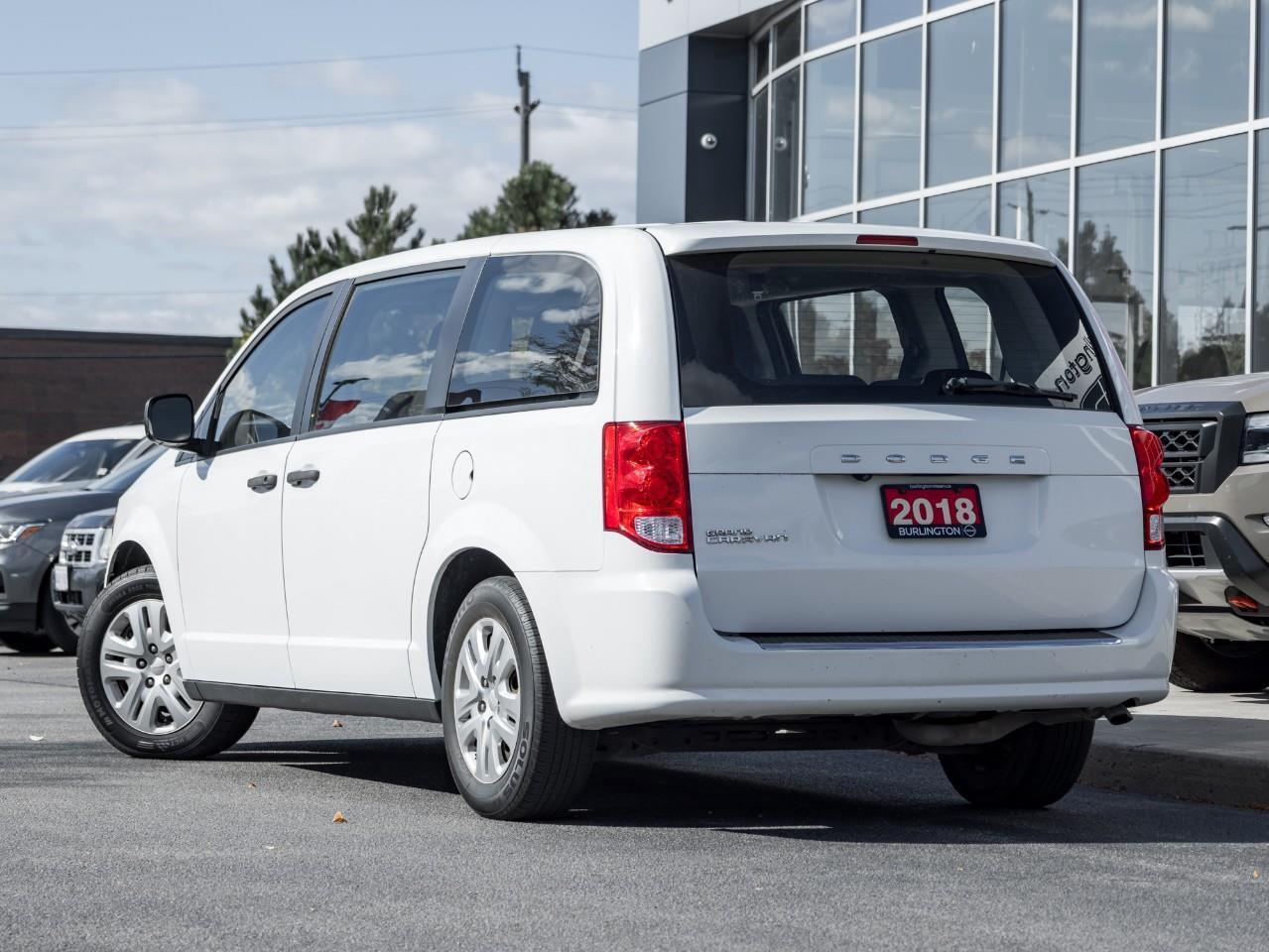 2018 Dodge Grand Caravan CVP/SXT Photo4