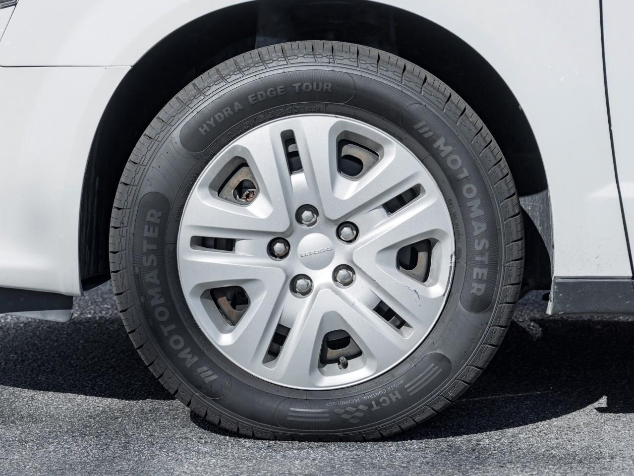 2018 Dodge Grand Caravan CVP/SXT Photo3