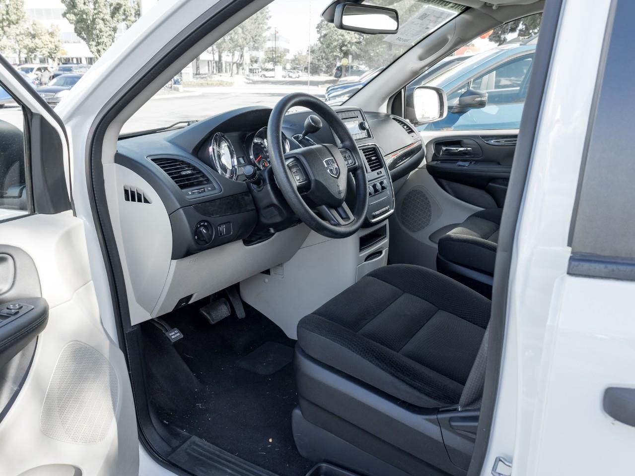 2018 Dodge Grand Caravan CVP/SXT Photo